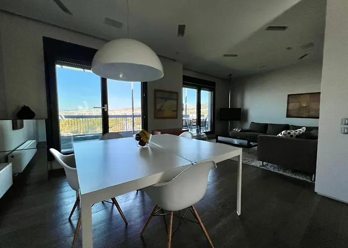 View - Presidential Daire