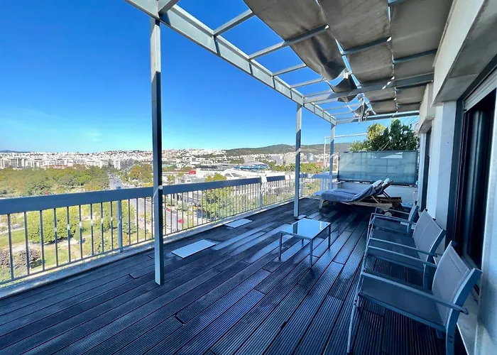 View - Presidential Daire