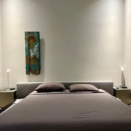 Apartment View - Presidential *